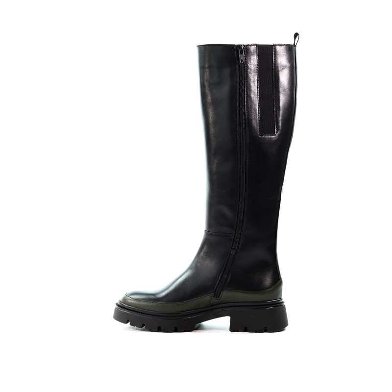 KK213046 - 91.839 29 (5).jpg