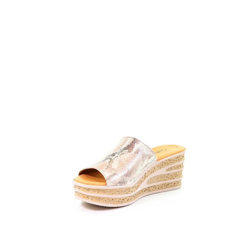 NN213136 4465034 (4).jpg