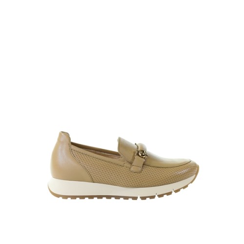 Damskie skórzane ciemnobeżowe sneakersy  Gabor 82.472.22