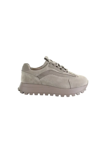 Damskie skórzane sneakersy beżowe GOE UU2N4900