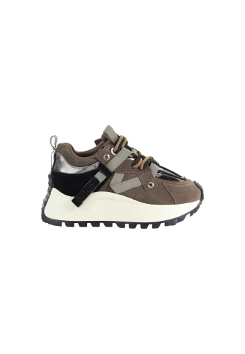 Damskie skórzane sneakersy brązowe GOE UU2N4001